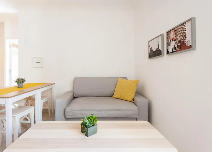 Flh Martim Moniz Cozy Flat Lisbona
