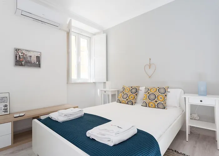 Flh Martim Moniz Cozy Flat Lägenhet *